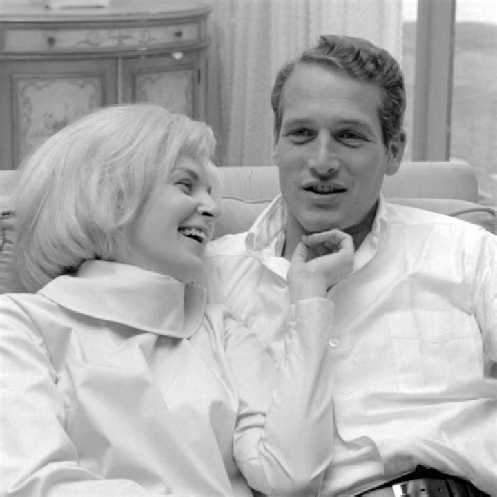 Best Couple Pics – Hollywood Life