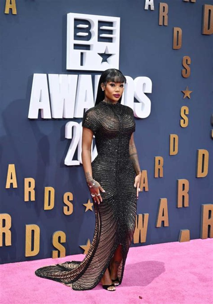 BET Awards Red Carpet 2013 — Pics