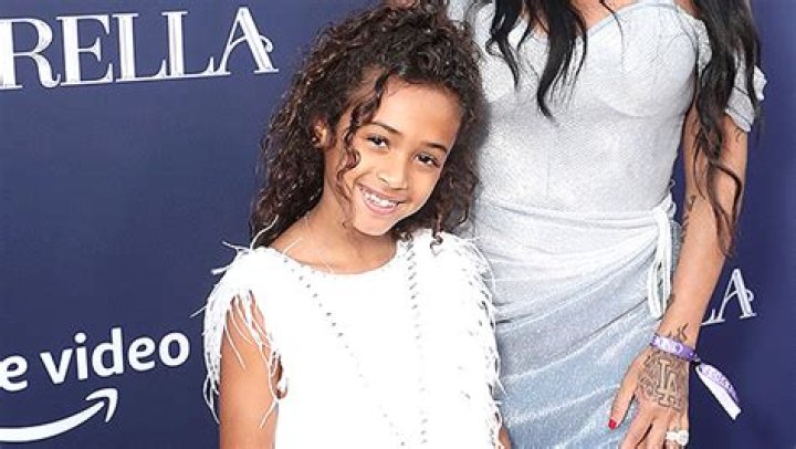 Chris Brown’s Daughter Royalty Brown Attends ‘Cinderella’ Premiere – Hollywood Life