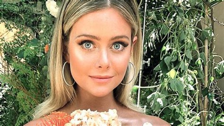 Hannah Godwin’s Sleek & Elegant Hair: Stylist Bradley Leake’s Tutorial To Get Her Polished Look For Summer Events