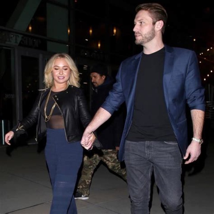 Hayden Panettiere, 29, Reveals Sexy Underboob On Rare Date Night Out With BF Brian Hickerson