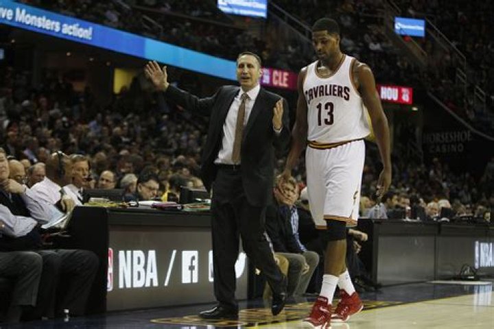 James Harden Cheated On Khloe Kardashian? NBA Player Hooked Up With Stripper – Hollywood Life