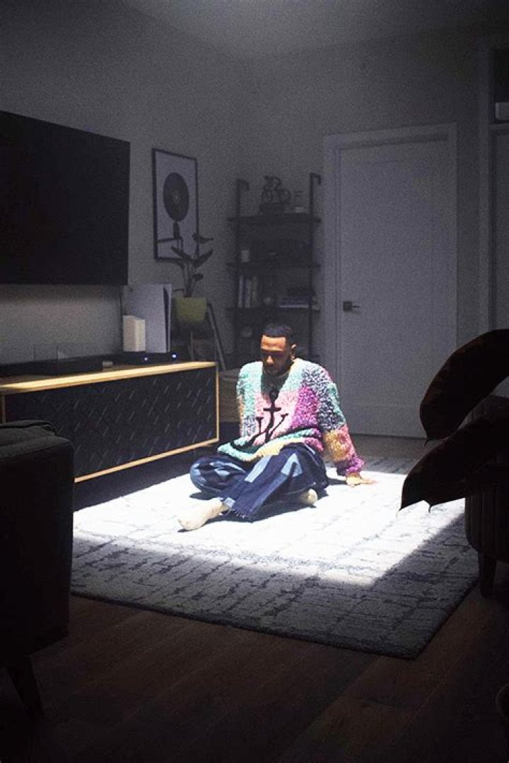 Julian King Shares Video For ‘Can We Go Back’