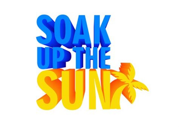 Kate Upton Escapes Winter & Rocks Bright Orange Bikini To Soak In The Sun On A Yacht