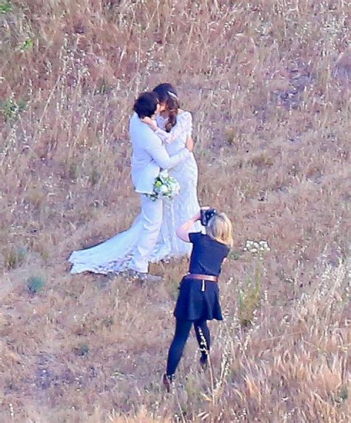 Nina Dobrev’s Reaction To Ian Somerhalder’s Wedding To Nikki Reed – Hollywood Life