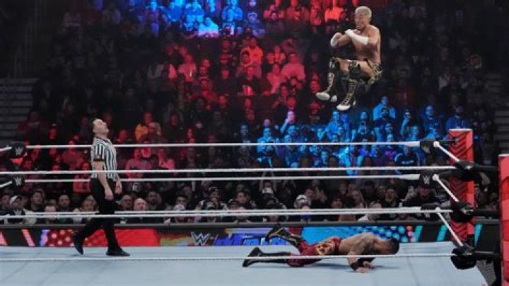 [PICS] Chyna’s Life In Photos — See The Late WWE Legend – Hollywood Life