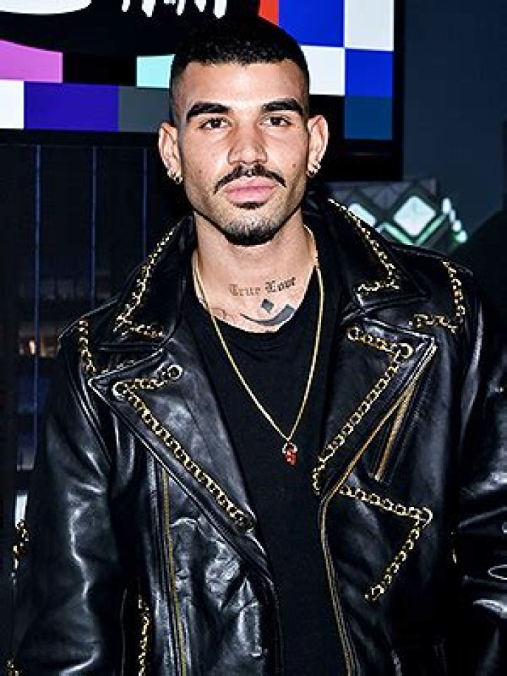 Pics Of Lionel’s Son – Hollywood Life