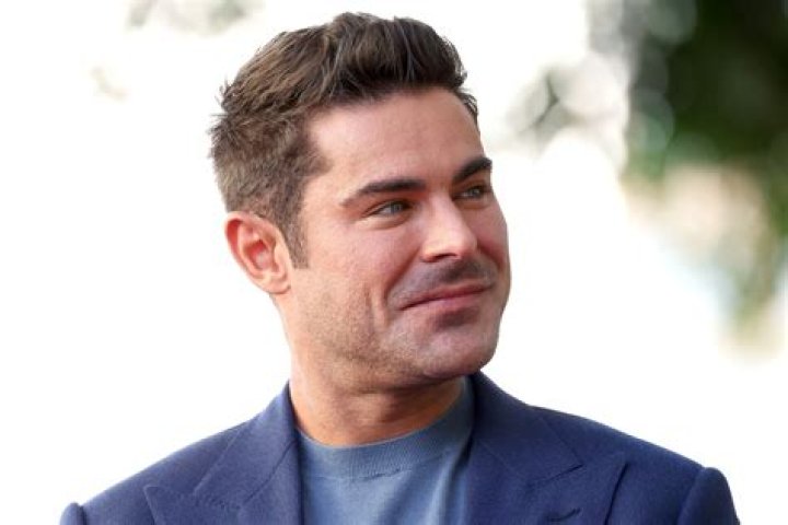 PICS of Zac Efron, Zendaya & More – Hollywood Life