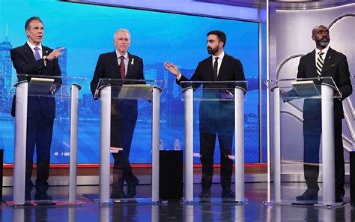 Robby Hayes Reveals Why He Has No Plans To Read Ex Amanda Stanton’s New Book