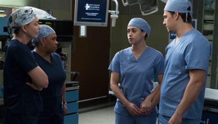 Sam Bello Goes To Zurich To Be With Cristina — Recap – Hollywood Life