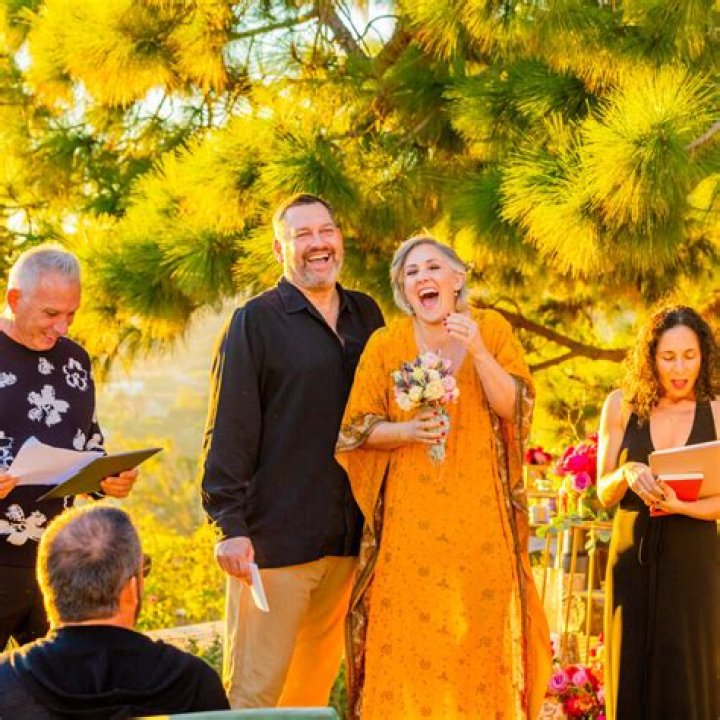 See Actress & Her Late Ex-Husband – Hollywood Life