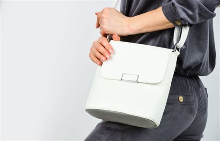 The Highest-Rated Bucket Bags of 2023