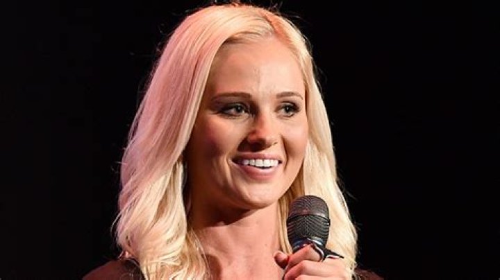 Tomi Lahren Celebrity Bio – Hollywood Life