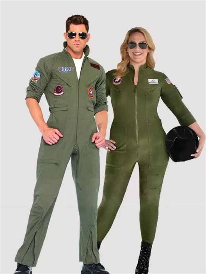 Top Gun Halloween Costume DIY – Hollywood Life