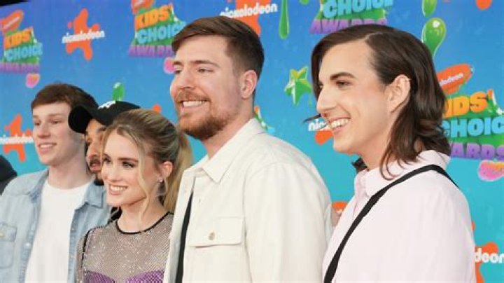 What Happened Between Them? – Hollywood Life