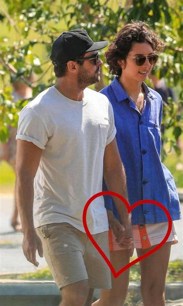 Zac Efron Confirms Romance With Vanessa Valladares As They Hold Hands On Sweet Stroll In Australia